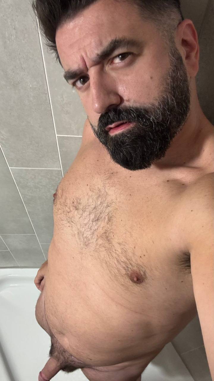 Fountain creator fag Toni.  Is waiting for more expose.