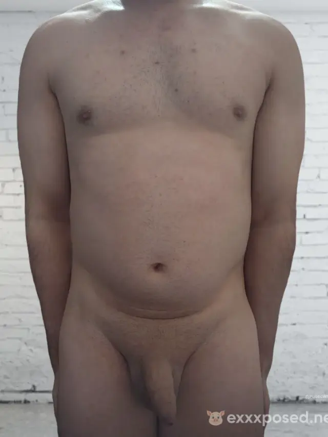 exposing @publicwhore1 - make him even more public!
