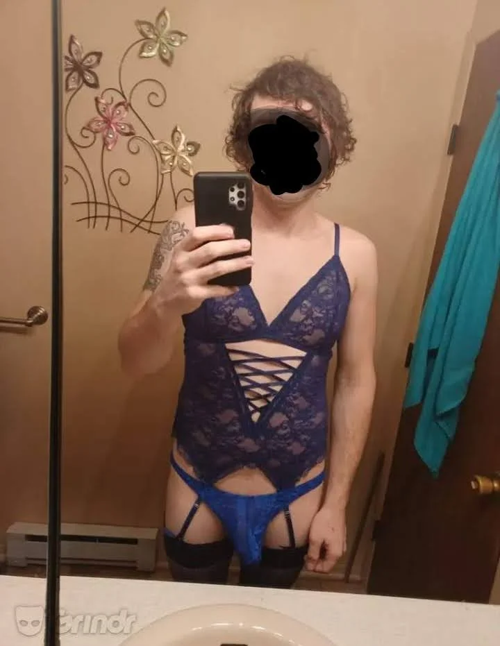 Nervous faggot slut